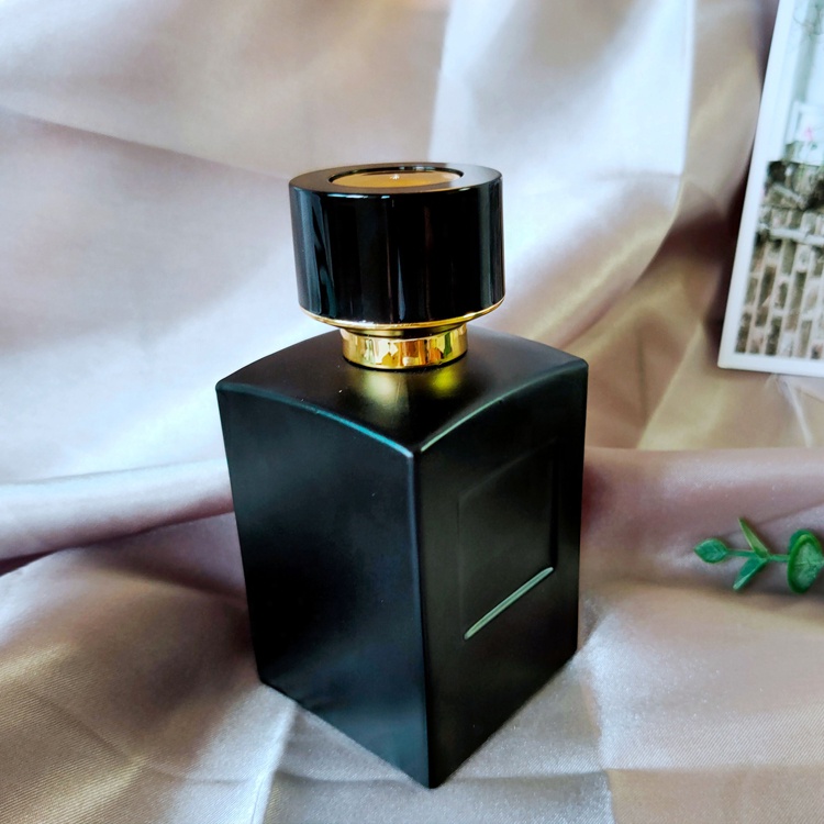 Custom Wholesale Square Black 105ml Empty Spray Glass Perfume Bottles For Men