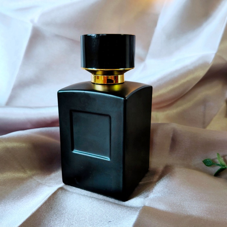 Custom Wholesale Square Black 105ml Empty Spray Glass Perfume Bottles For Men