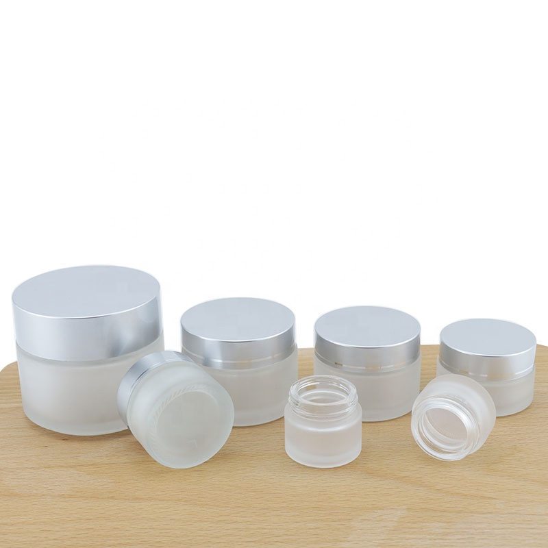 Custom Wide Mouth Glass Jar Cosmetic Frosted Glass Jar Cream Jar With Silver Lid