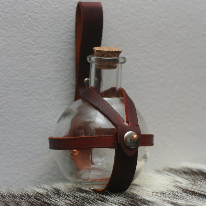 Custom Wizard Dark Magic Cork Potion Liquid Bottle Holder Leather Potion Bottle Holder with Clip