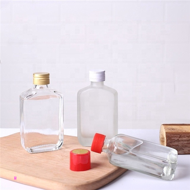 Custom clear flat square whisky wine vodka glass bottle