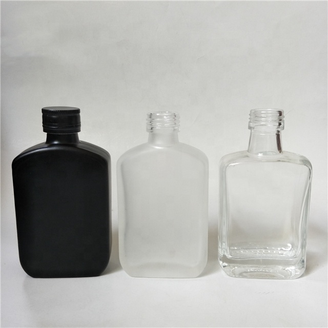 Custom clear flat square whisky wine vodka glass bottle