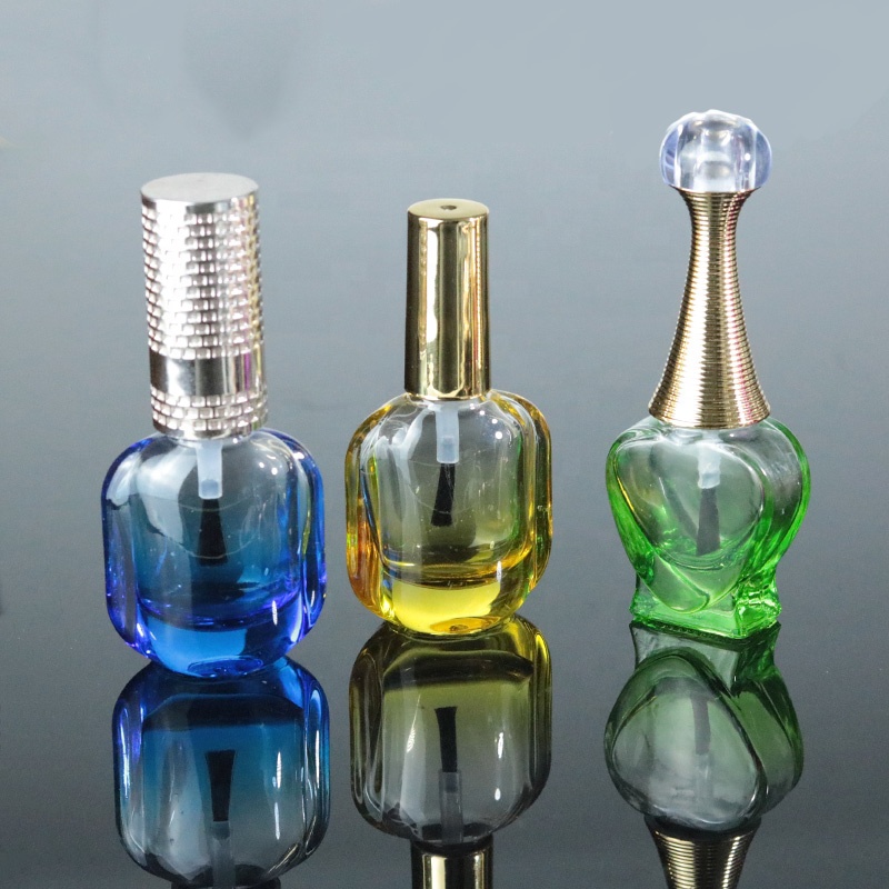 Custom color luxury 10ml OEM empty bottle nail polish (NG21)