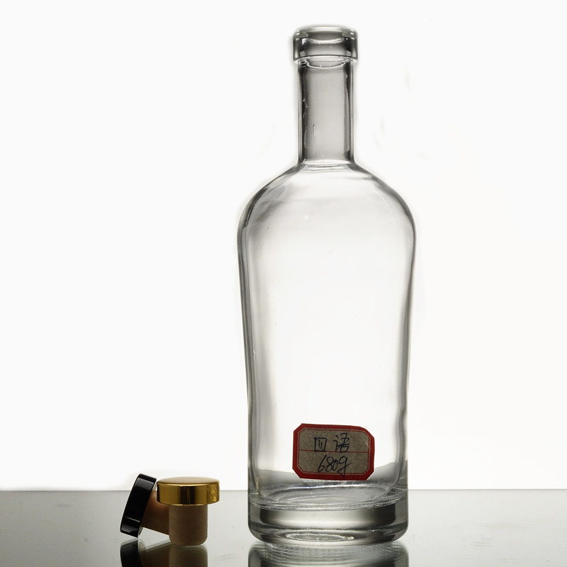 Custom design 750ml square glass wine bottle for liquor alcohol drinking glass bottle