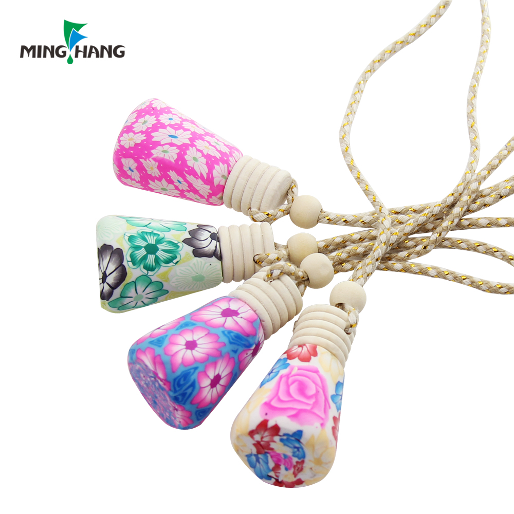 Custom design empty ribbed air freshener hanging glass diffuser car perfume bottle