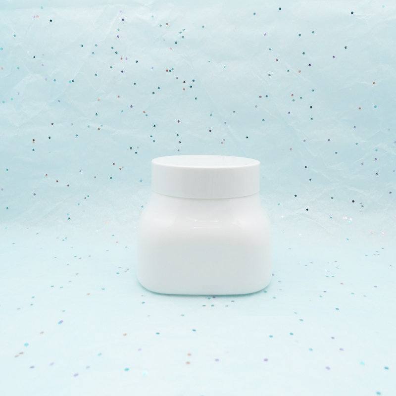 Custom empty green pink opal white 50ml 50g 150ml 150g cosmetic jar white porcelain glass square jars with plastic metal cap