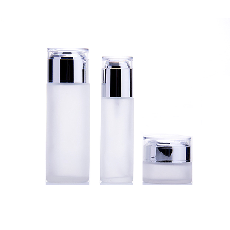 Custom glass bottle matte cosmetic lotion pump bottle set