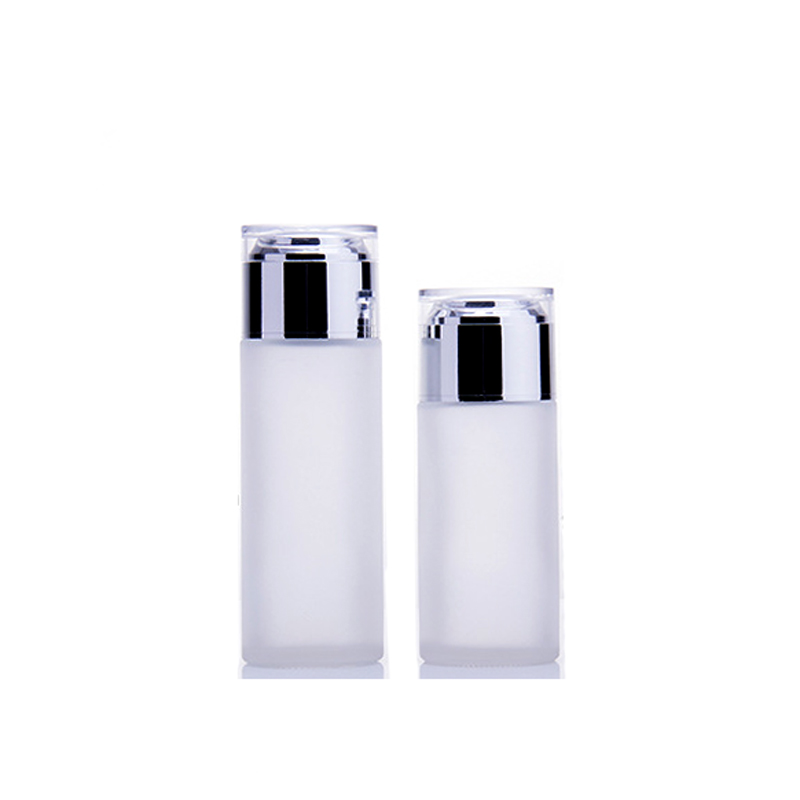 Custom glass bottle matte cosmetic lotion pump bottle set