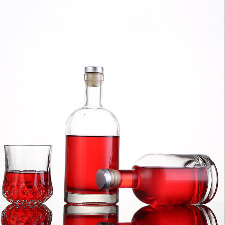 Custom glass empty fruit wine glasses wine bottle with lid for wine