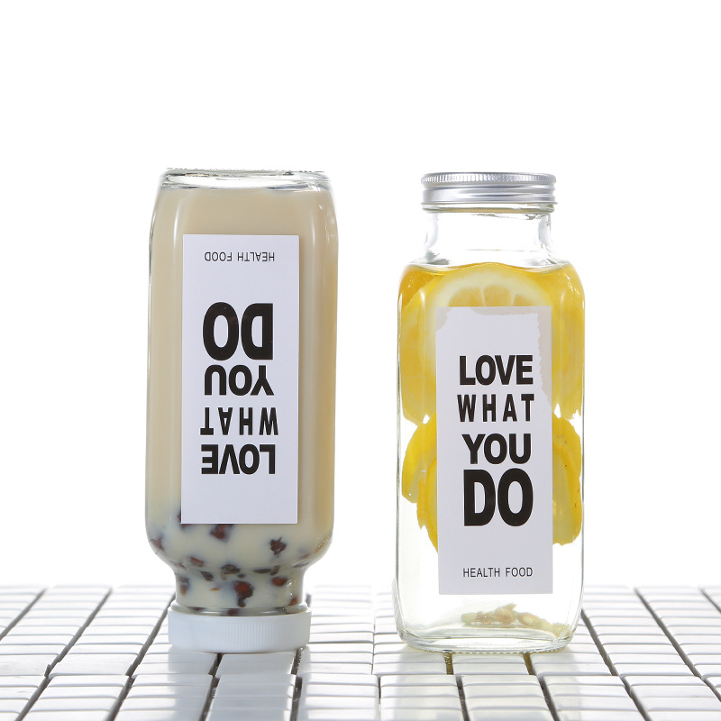 Custom glass spirit bottle square 250ml/350ml/500ml Juice Beverage Milk Coffee Kombucha French Square Glass Juice Bottles