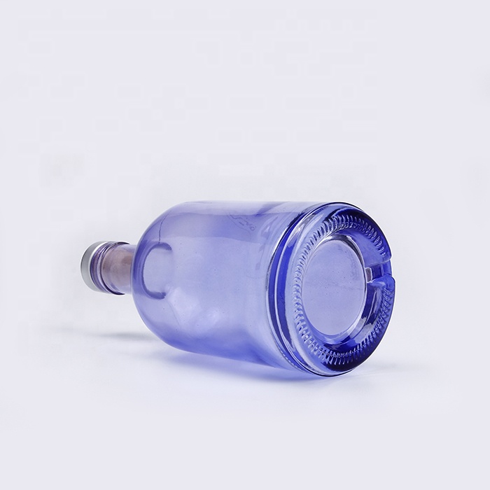 Custom jewelry blue empty round vodka liquor spirits glass bottle with wood bar T-top corks