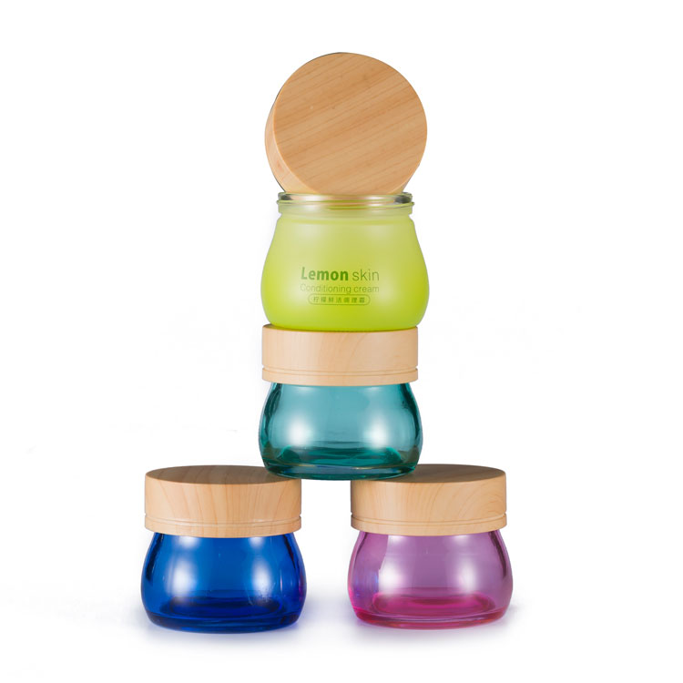 Custom logo 100ml unique packing frosted green wooden lid glass cosmetic cream jar