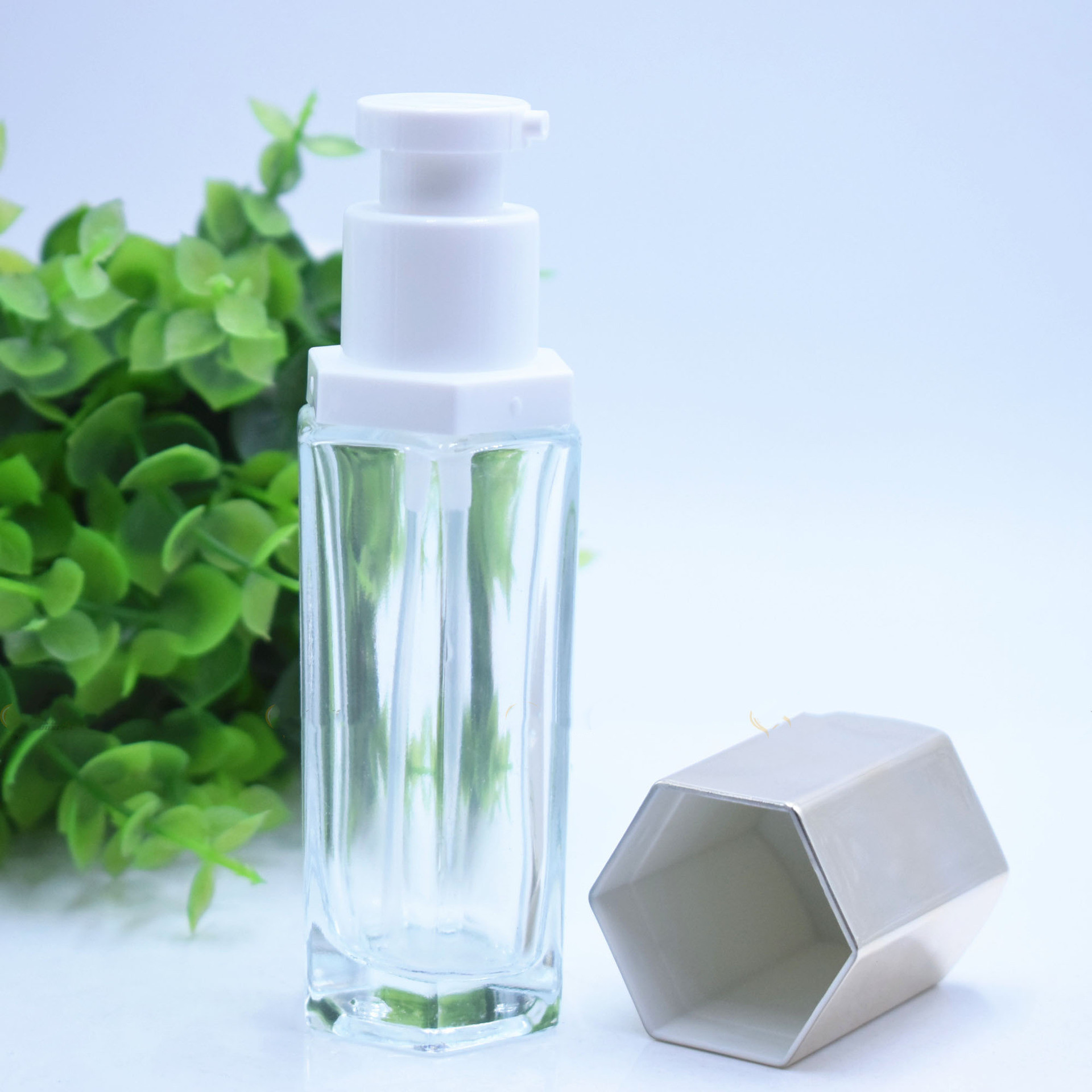 Custom logo 120ml 100ml 40ml 50g 30g transparent clear glass hexagon bottle and jar cosmetic package in good price