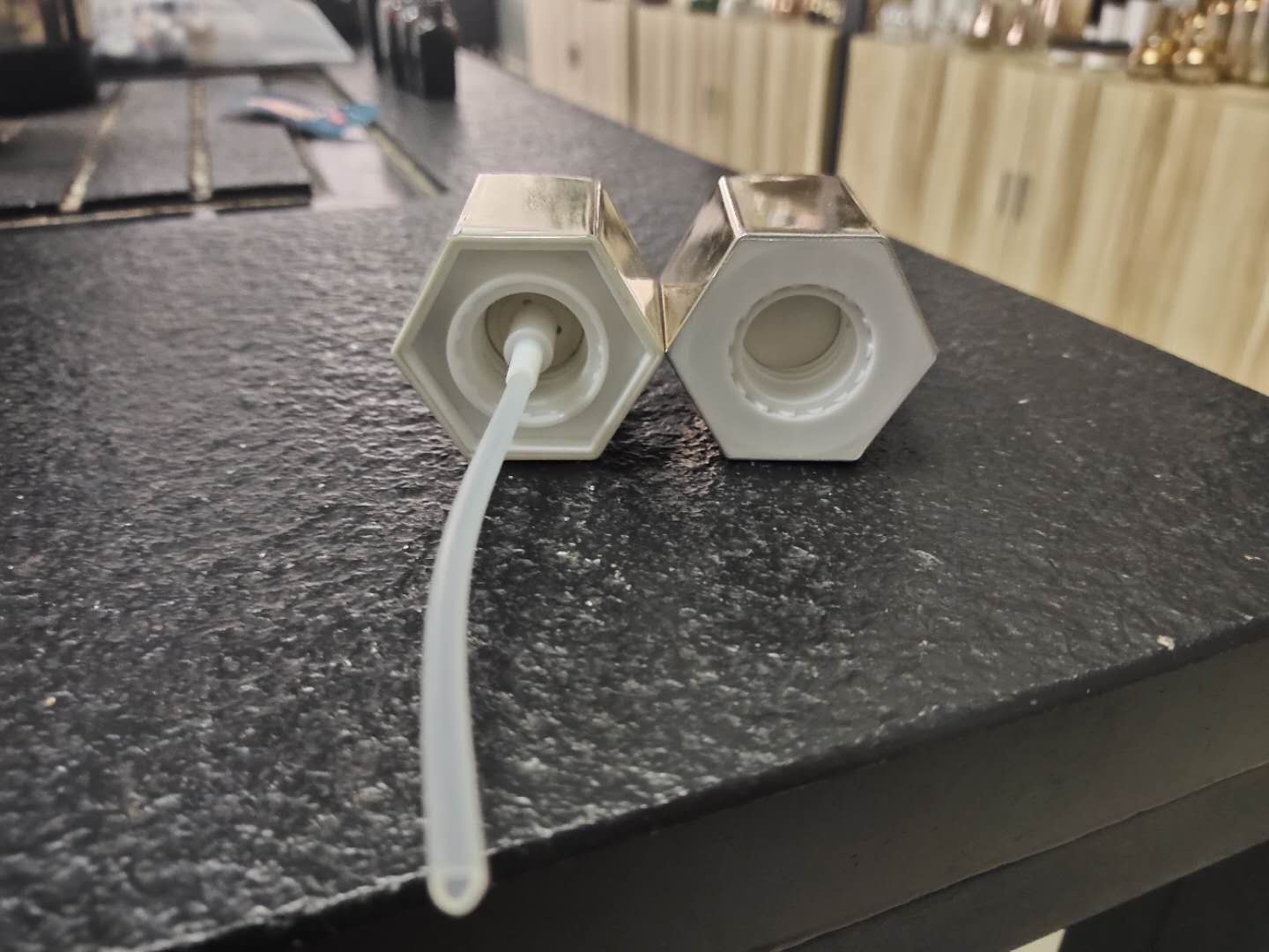 Custom logo 120ml 100ml 40ml 50g 30g transparent clear glass hexagon bottle and jar cosmetic package in good price