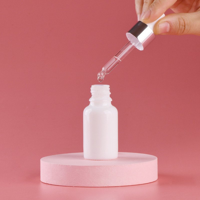 Custom logo 15ml pure white glass dropper bottle with silver and white dropper cosmetic package container in good price