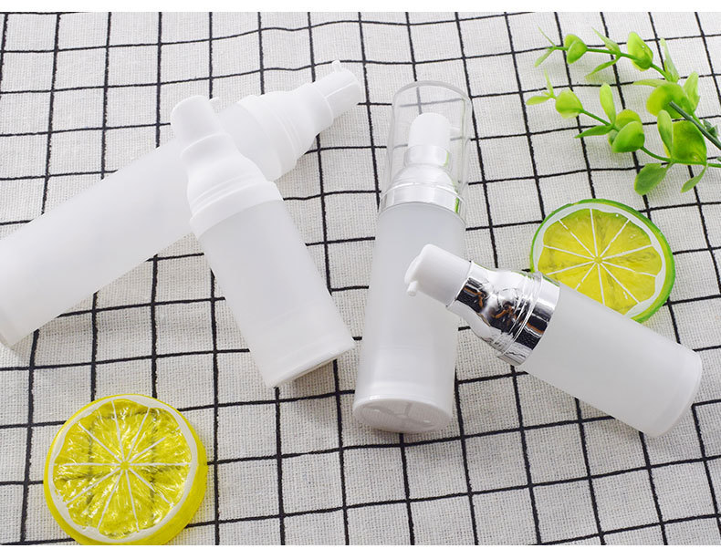 Custom logo 15mll 30ml 50m frosted white PP airless bottle with silver lotion pump for cream cosmetic vacuum package container