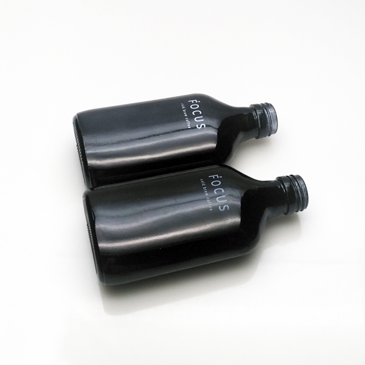 Custom logo 200ml flat black glass wine bottle with screw cap for whisky or cold coffee