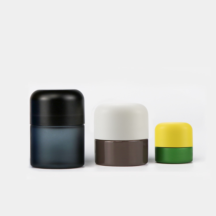 Custom logo 5ml 50ml 70ml 110ml matte black child resistant smell proof flower stash glass jars with wood dome lid