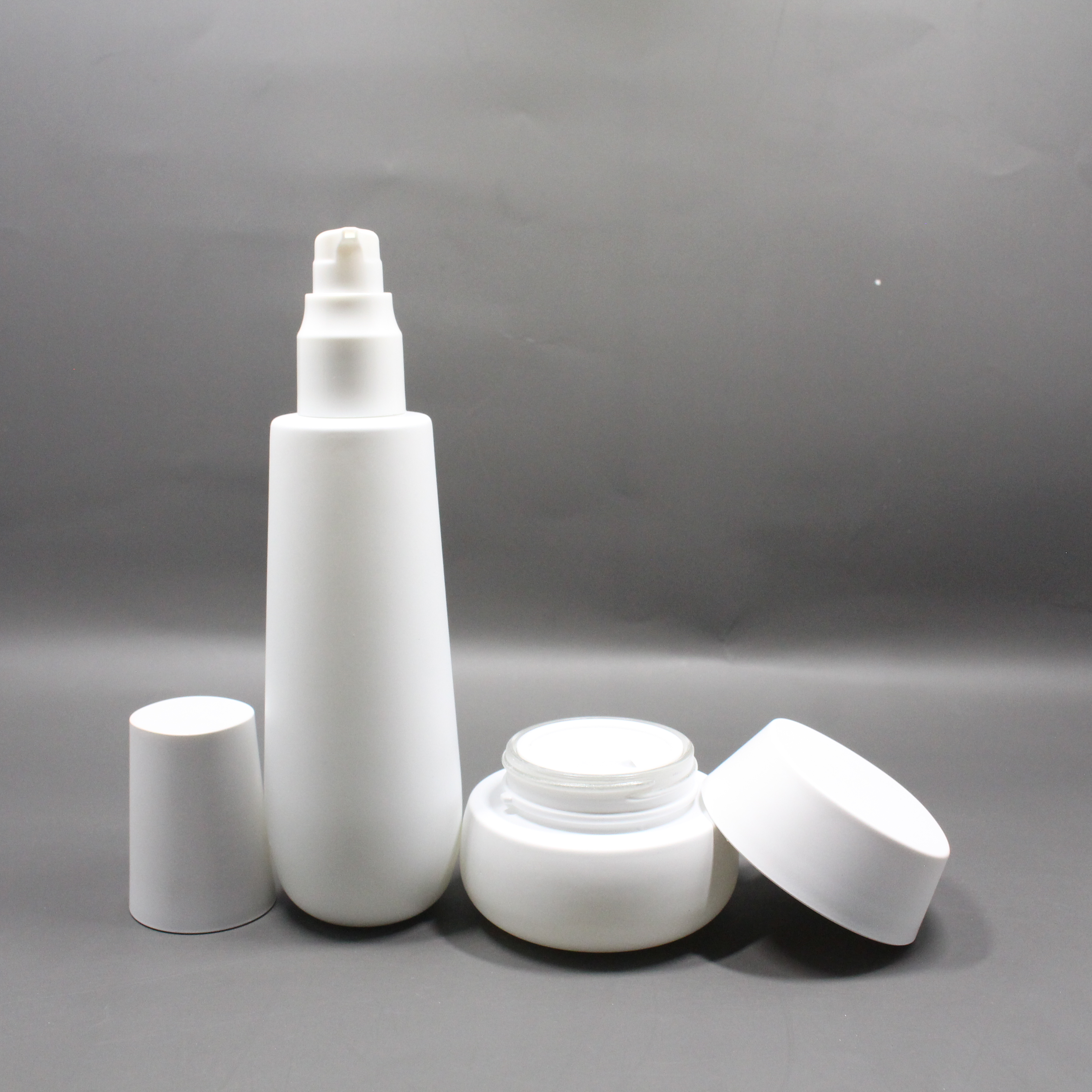 Custom logo glass white bottle face cream jar skincare luxury cosmetic packaging skin care packaging sets emballage cosmetic