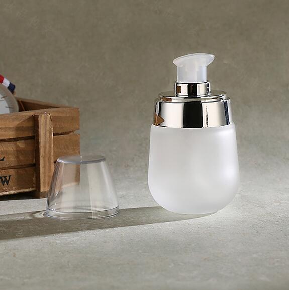 Custom logo golden carved ABS cap 120ml 100ml 50ml 30ml 30g 50g frosted glass bottle and jar cosmetic container package