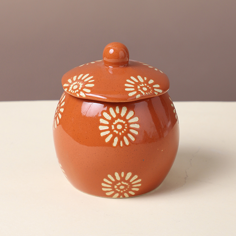 Custom logo home goods small kitchen unique spice jars ceramic storage jars with lids