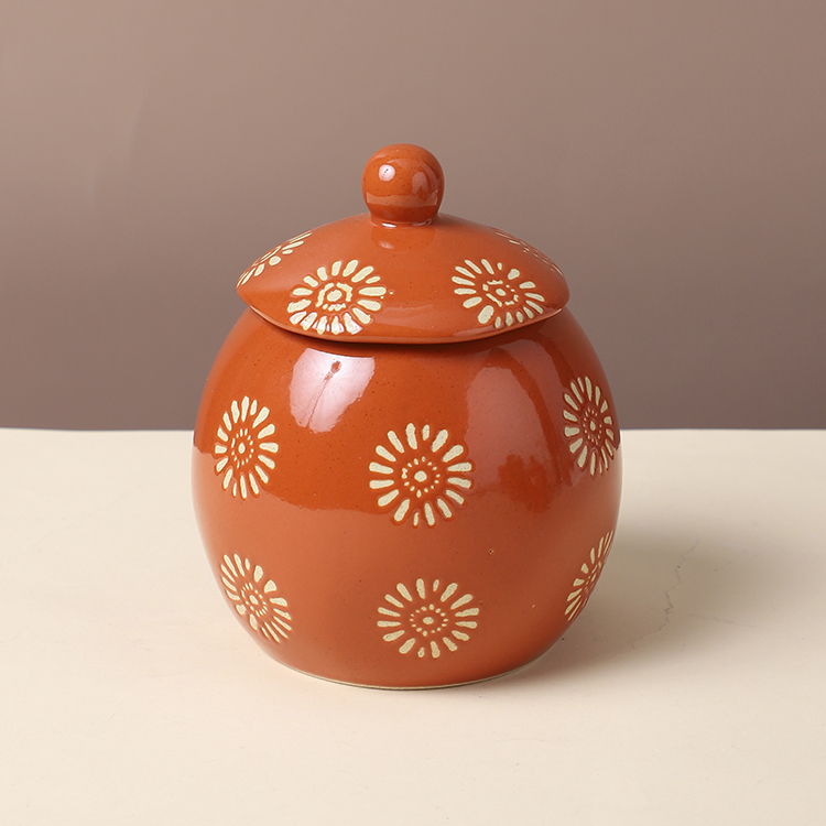 Custom logo home goods small kitchen unique spice jars ceramic storage jars with lids
