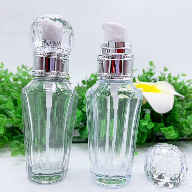 Custom logo luxury 30ml Polygon glass pump bottle cosmetic package for liquid foundation with diamond cap in good price