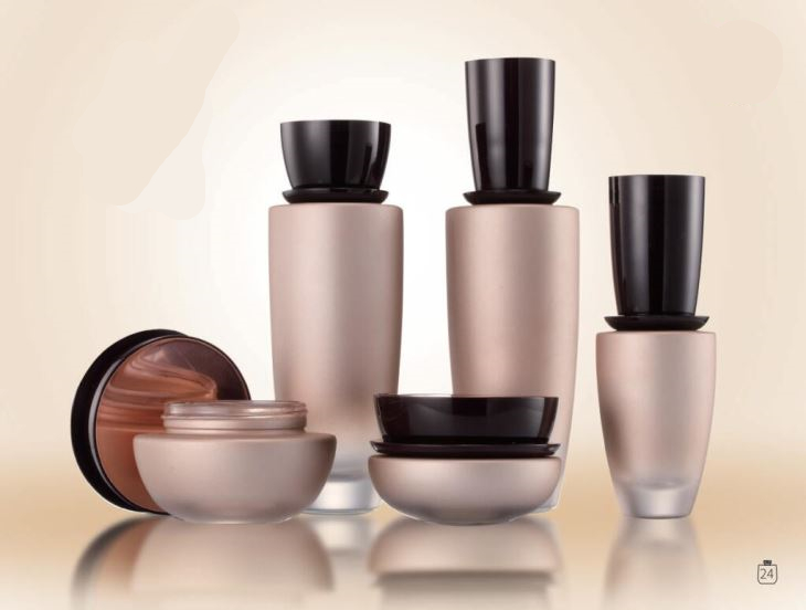Custom luxury 50ml 100g high quality skincare cream lotion pump bottle jar container set cylinder round bottle