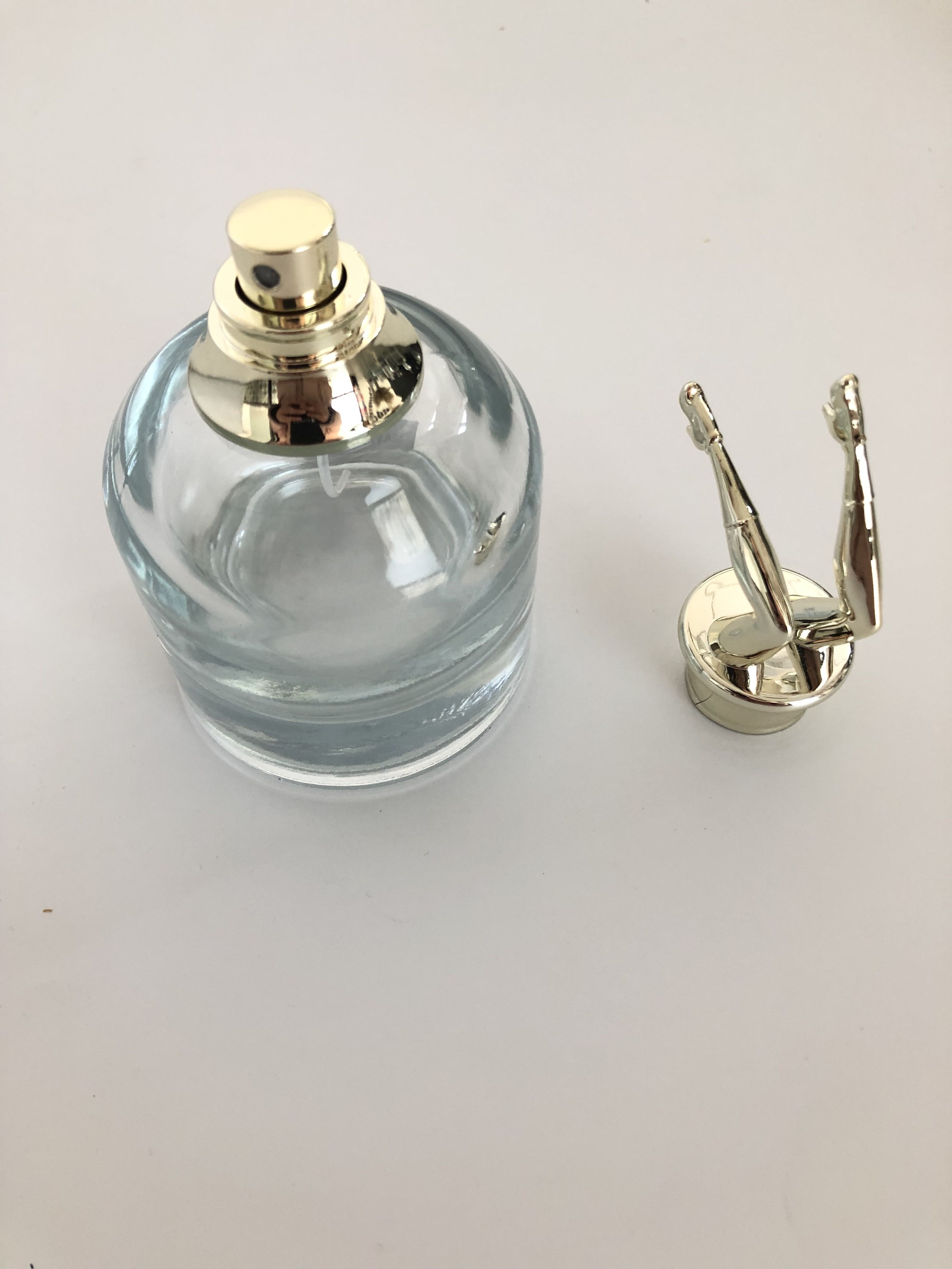 Custom made empty 90ml glass perfume bottle with special spray acrylic lid