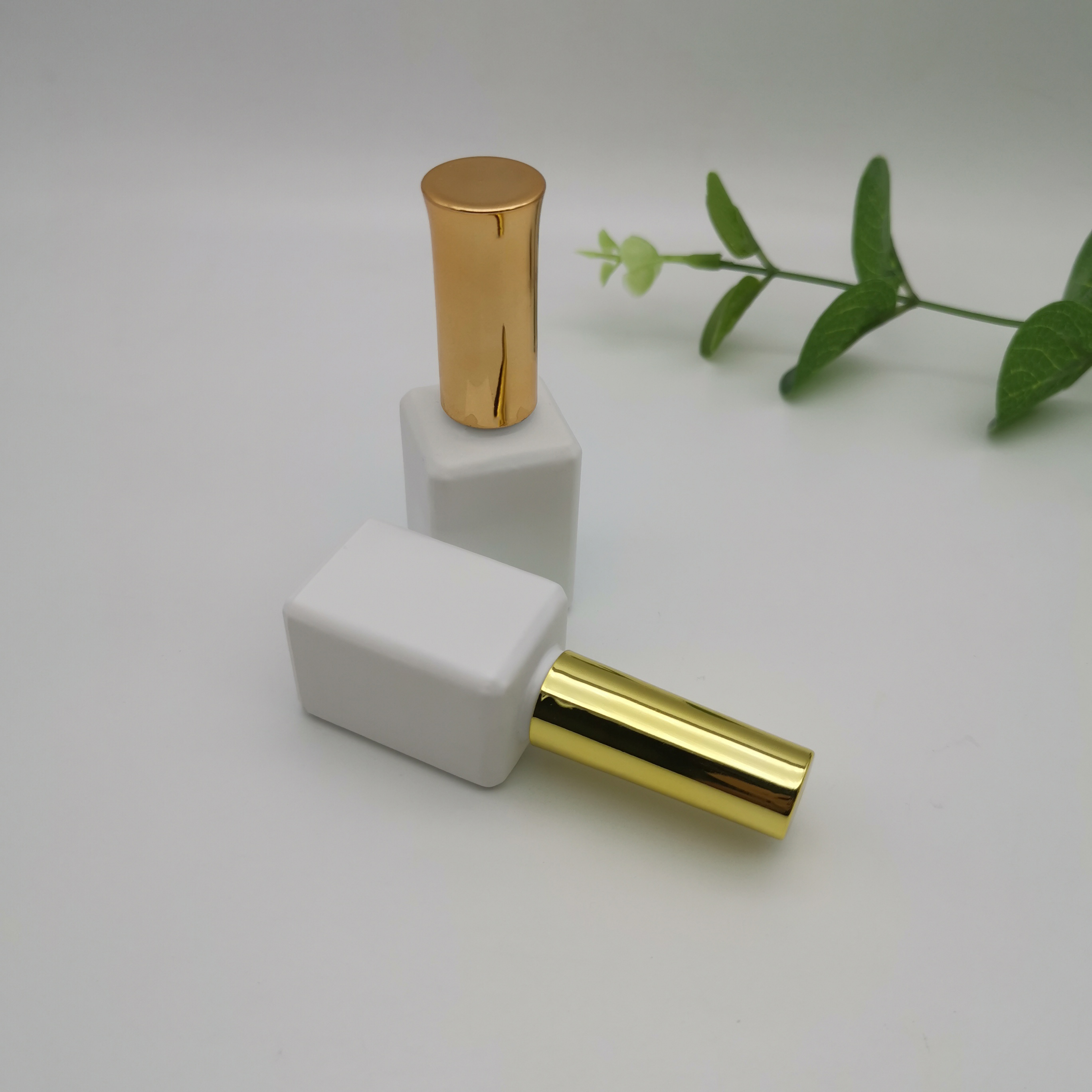 Custom made empty white rectangular nail gel polish bottle gold cap