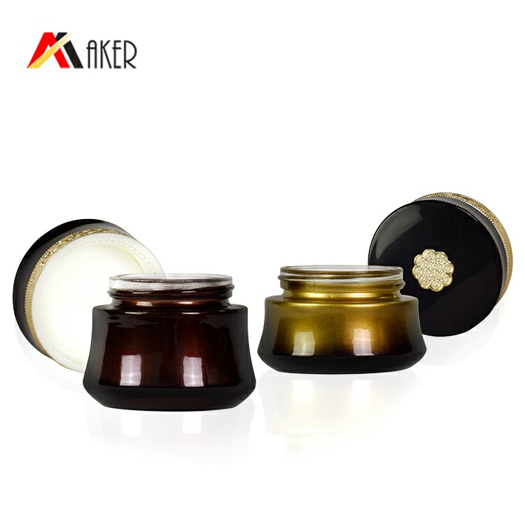 Custome wholesale glass cosmetic skin care lotion bottle 30ml 60ml 100ml 120ml glass jar personal care cosmetic set packaging