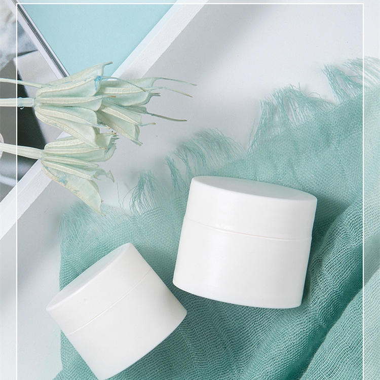 Customizable Cheap Round Shape Cosmetic Containers Acrylic Cream Jar for Cosmetics Packaging