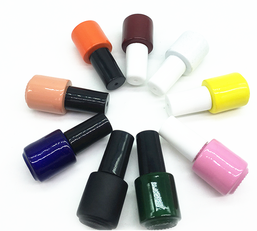 Customizable personal care empty 10ml 15ml pink color UV nail polish bottle with plastic cap and brush