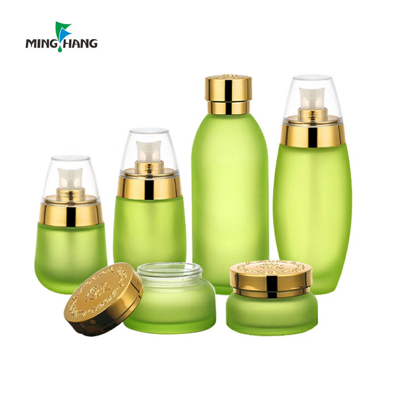 Customize Luxcy colorful cosmetic skin care packing glass bottle set