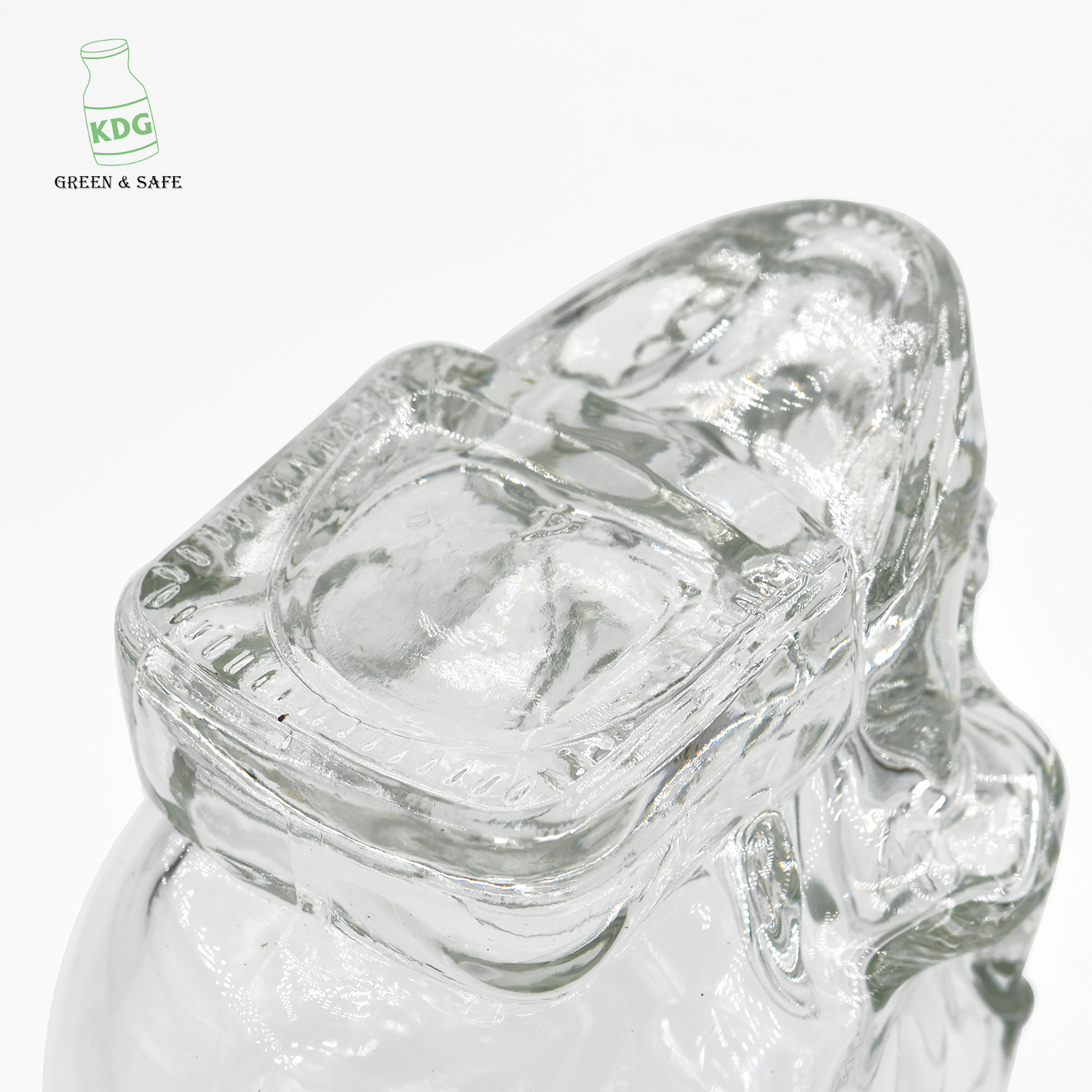 Customize Skull Shaped High Quality Glass Bottles for Liquor Package Manufacturers