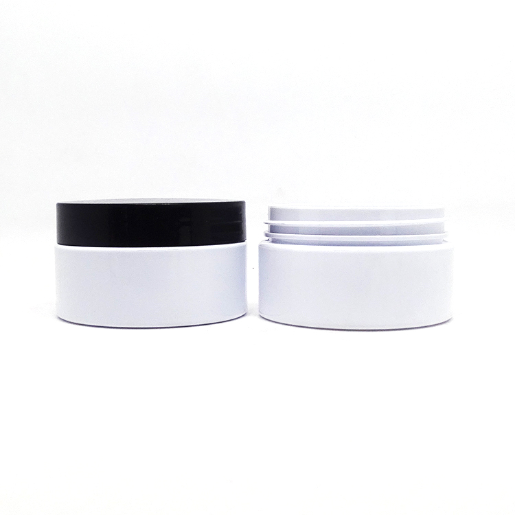 Customize cosmetic body scrubs plastic containers 150ml white Plastic PET empty jars for lotions and creams
