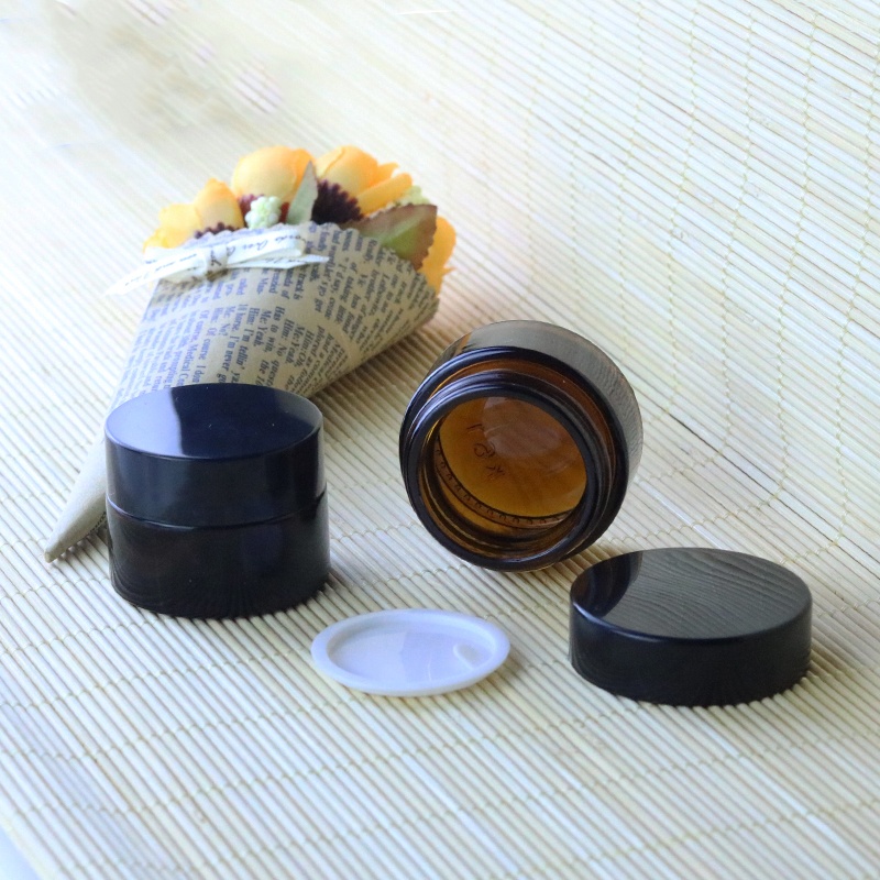 Customize cosmetic container 5ml 10ml 15ml 20ml 30ml 50ml amber cream glass jar with black lid (GJM10)