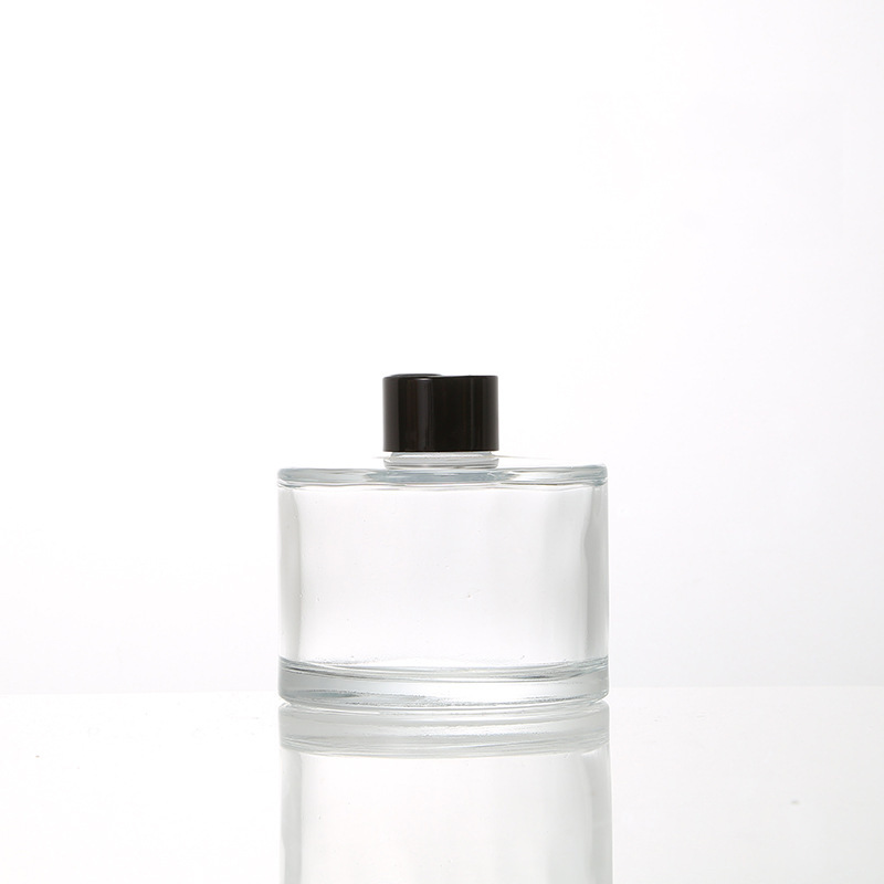 Customized 100ml 200ml Empty gold cap Square fragrance reed diffuser glass bottle