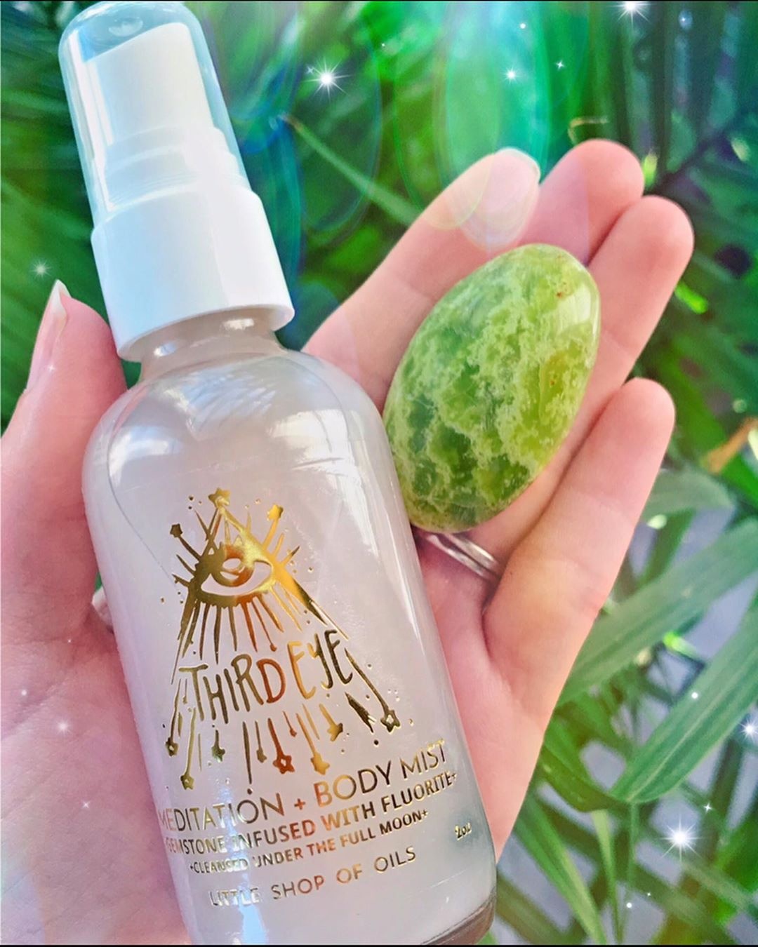 Customized 50ml 60ml luxury cosmetic pump spray bottle