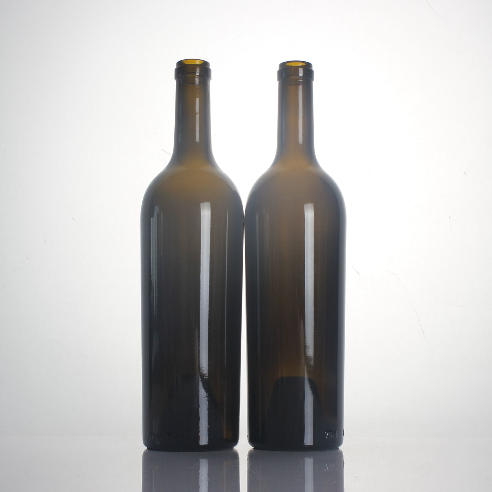 Customized 750ml 75cl 1200g antique green heavy Bordeaux glass bottle for red wine