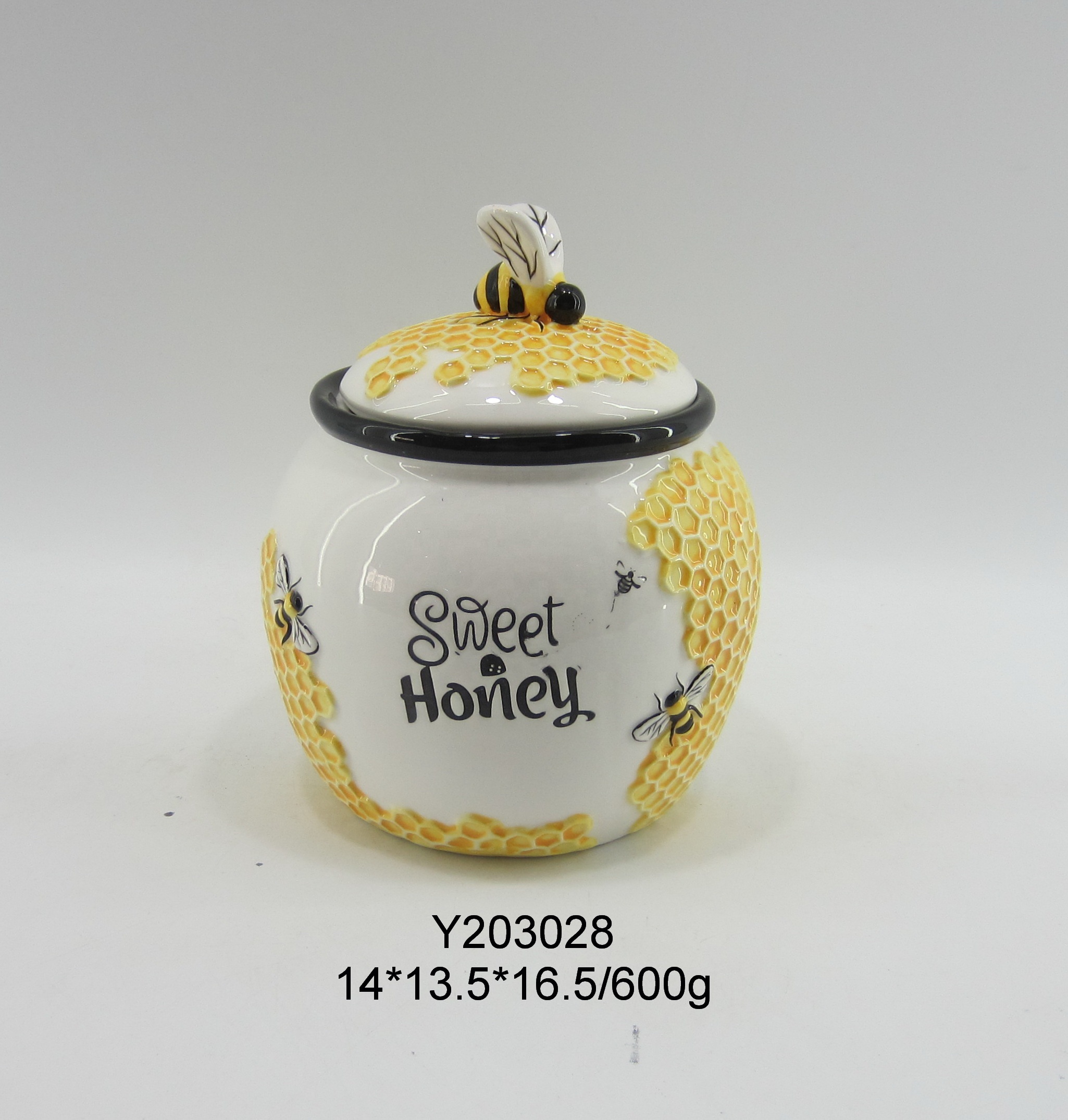Customized Ceramic Beehive Honey Jar with a ceramic lid Bee design Honey Pot