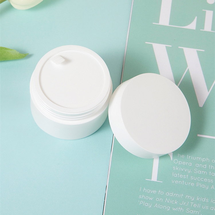 Customized Cosmetic Cream Plastic Jar 5g 15g 20g 30g 50g Frosted Jar For Eye Cream