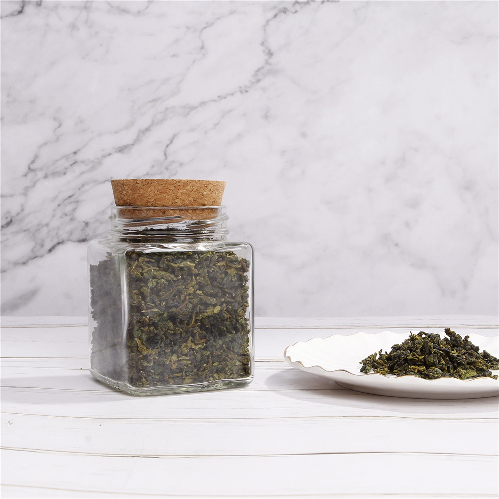 Customized Empty 250ml Square Spice Saffron Glass Jar With Cork