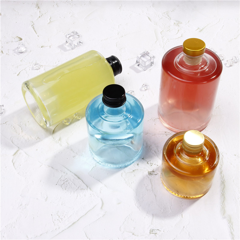 Customized Empty Round 100ml 200ml Stackable Wine Glass Vodka Bottles For Liquor