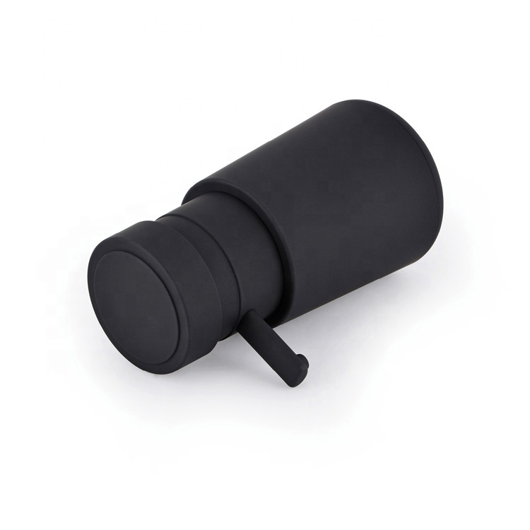 Customized Empty Sanitizer 450Ml Black Plastic Soap Dispenser Shampoo Bottle Silicone With Body Wash Pump Factory From China