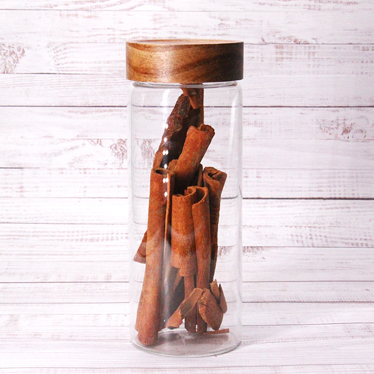 Customized High Borosilicate Glass Jar With Wooden Screw Lid For Honey/Pickle/Home Storage