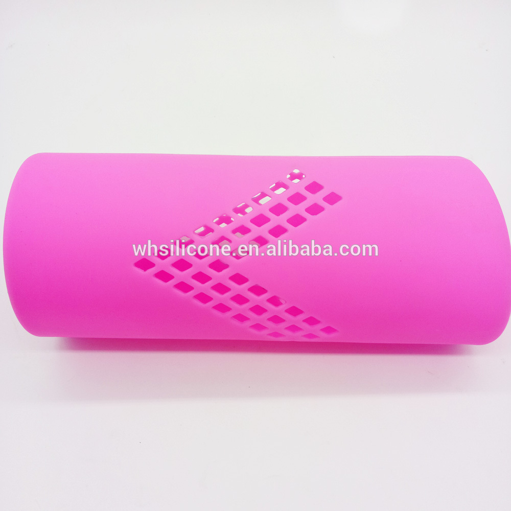 Customized High Quality Silicone Water Bottle Case,Bottle Protection Silicone Sleeve,Sport Compatible Water Bottle Shoe Cover