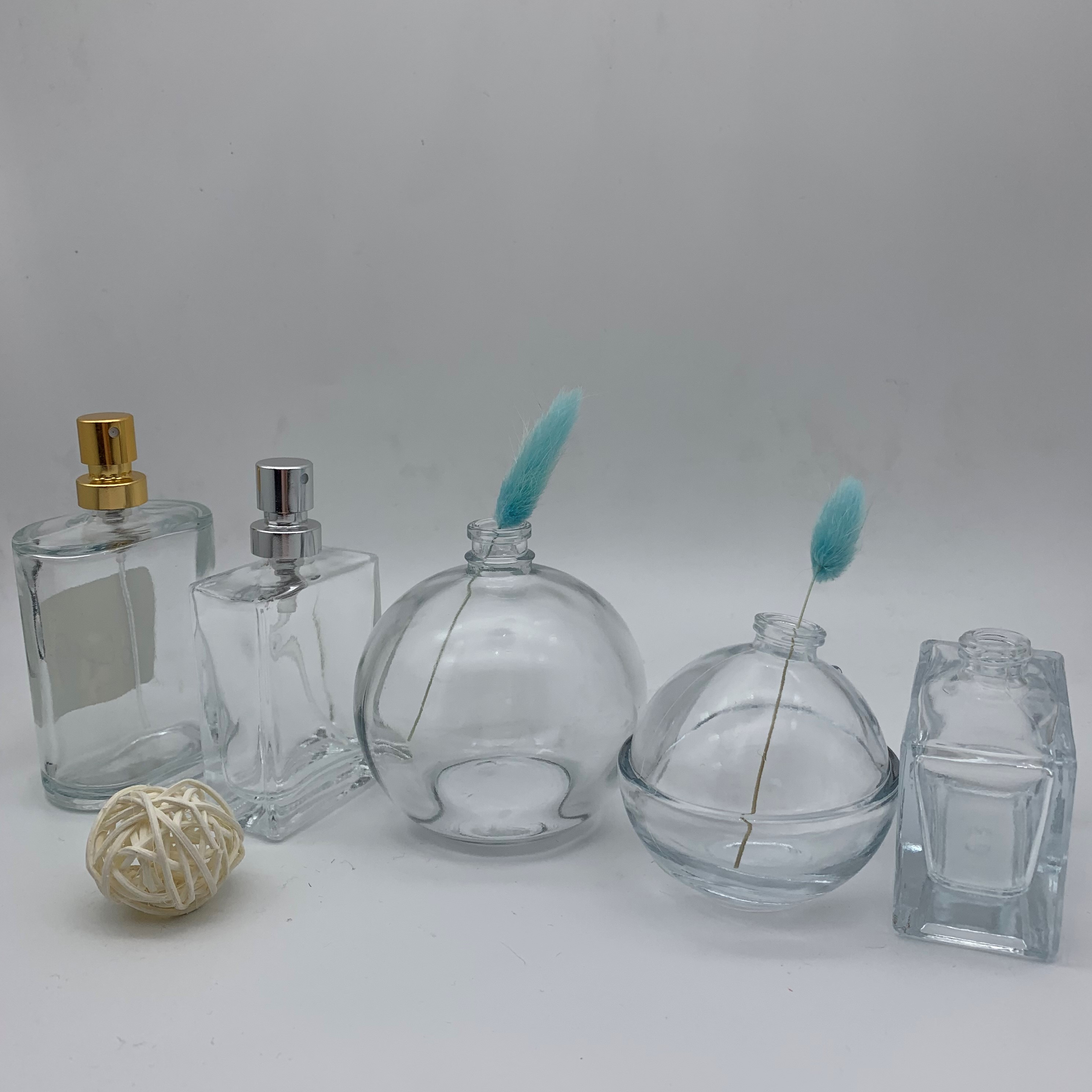 Customized Perfume Glass Bottle 25ml 50ml 100ml Transparent Bottle Glass Crimp Bottle