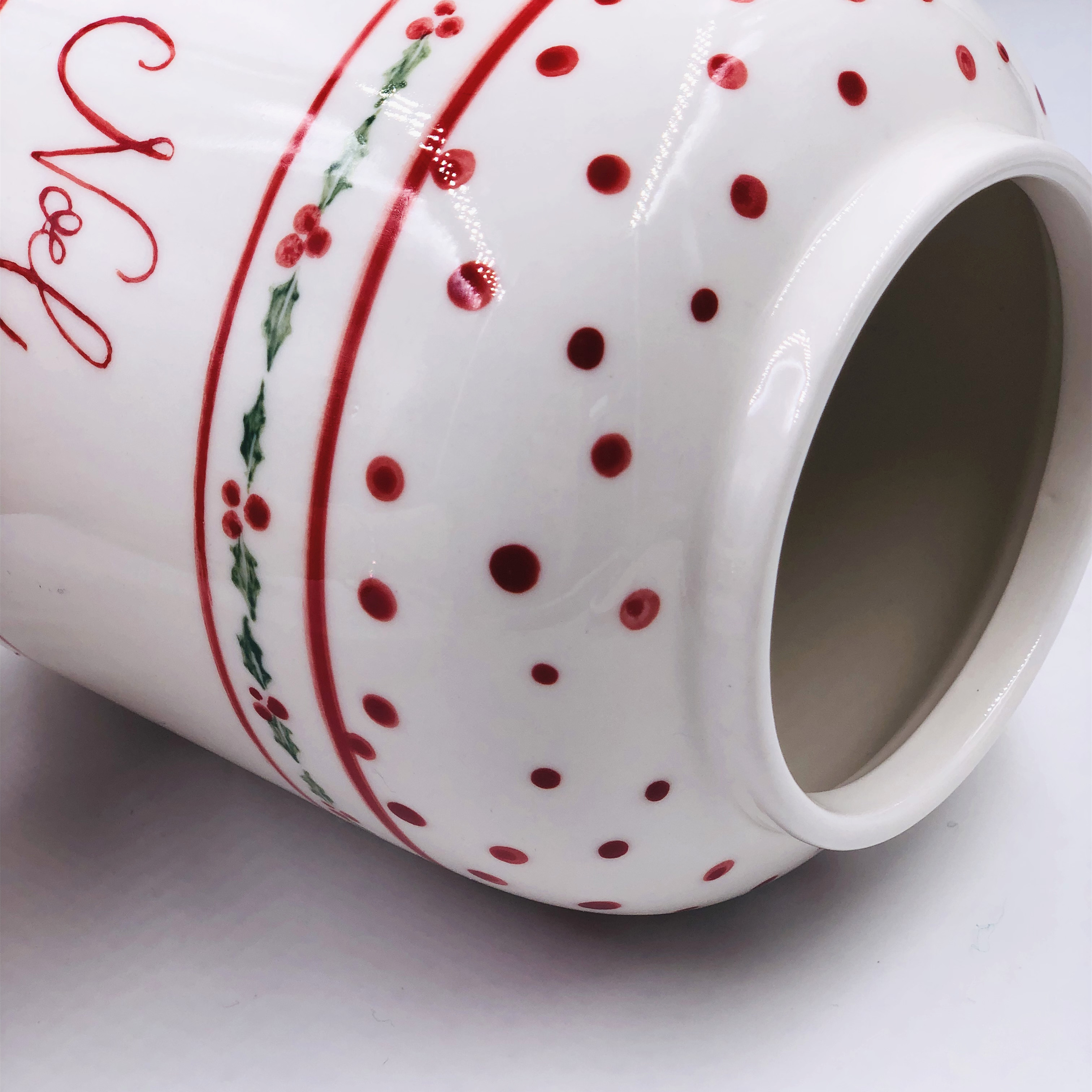 Customized Porcelain Tea Coffee Canister With Lid Sugar Biscuit Nut Storage Airtight Jars Ceramic Pots with Custom Logo