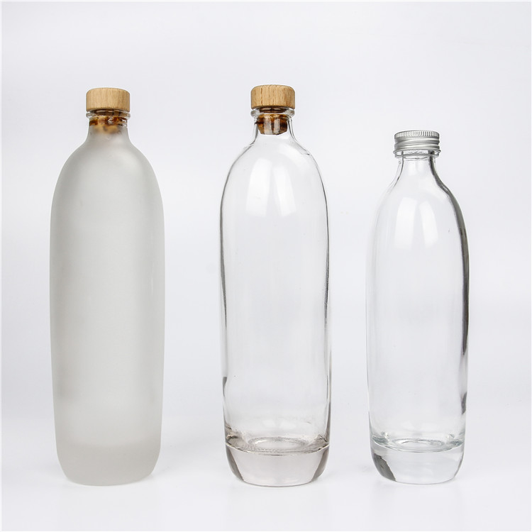 Customized Round Clear Mocktail Container 330ml 500ml Vodka Cocktail Glass Bottles With Cork